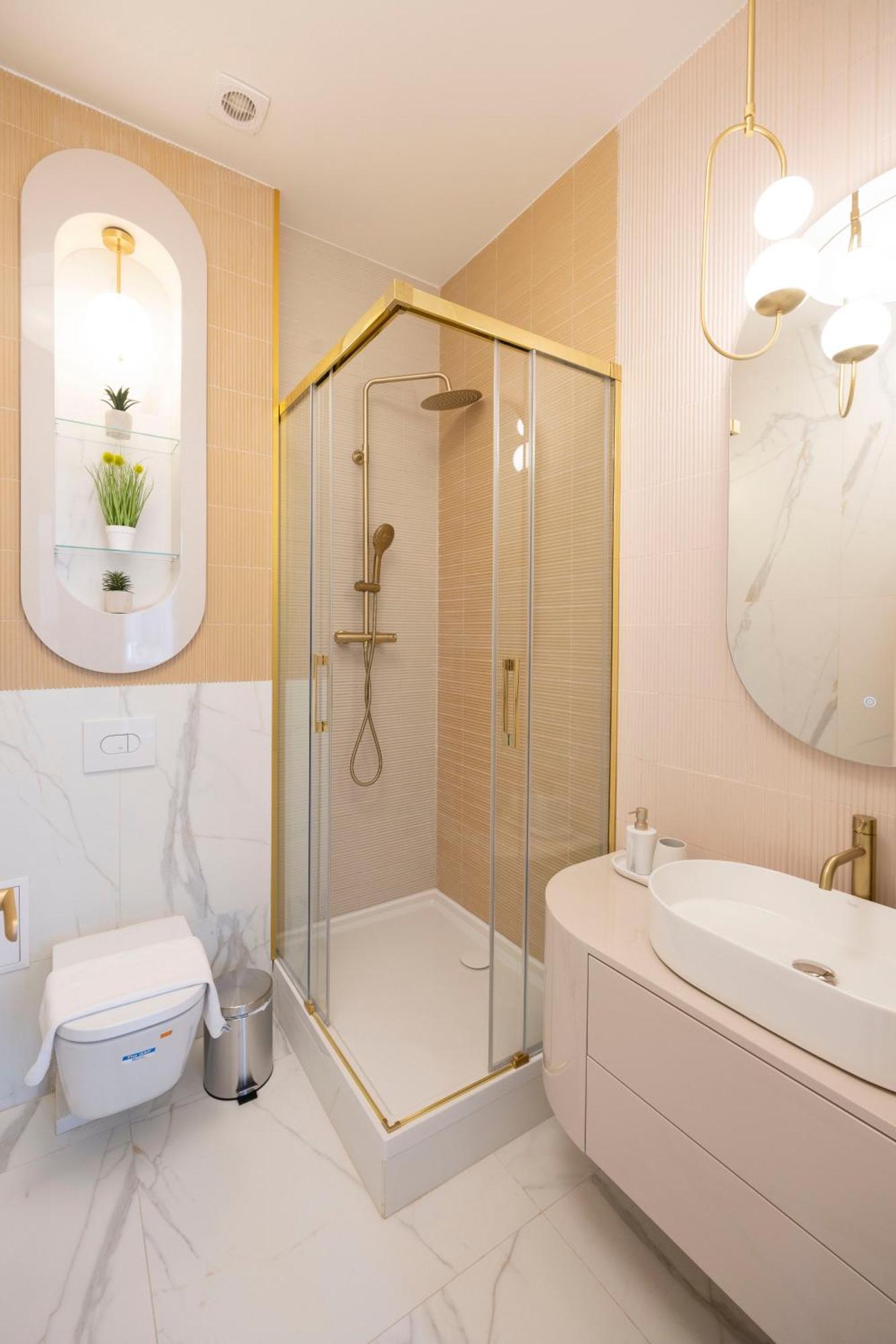 Luxurious Central Apartment W/ A Stunning View To The Basilica Budapest Eksteriør bilde